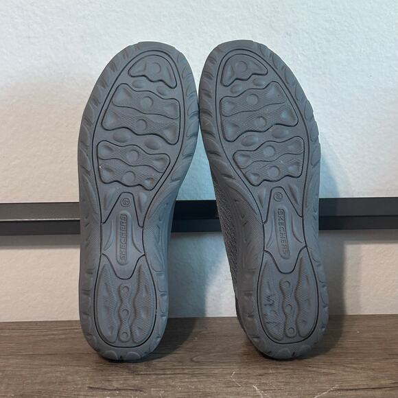 Skechers Relaxed Fit Reggae Fest 2.0 Guiding Women’s Slip-On Shoes Size 8.5 Gray - Picture 6 of 8